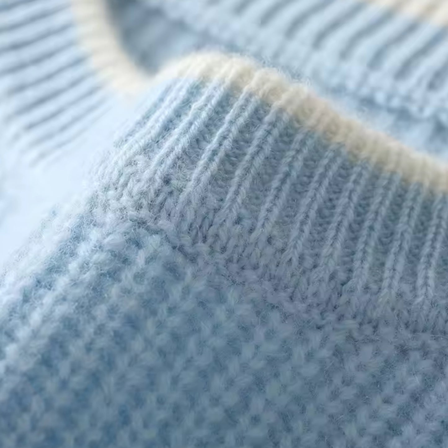 Novae WOOL CREWNECK