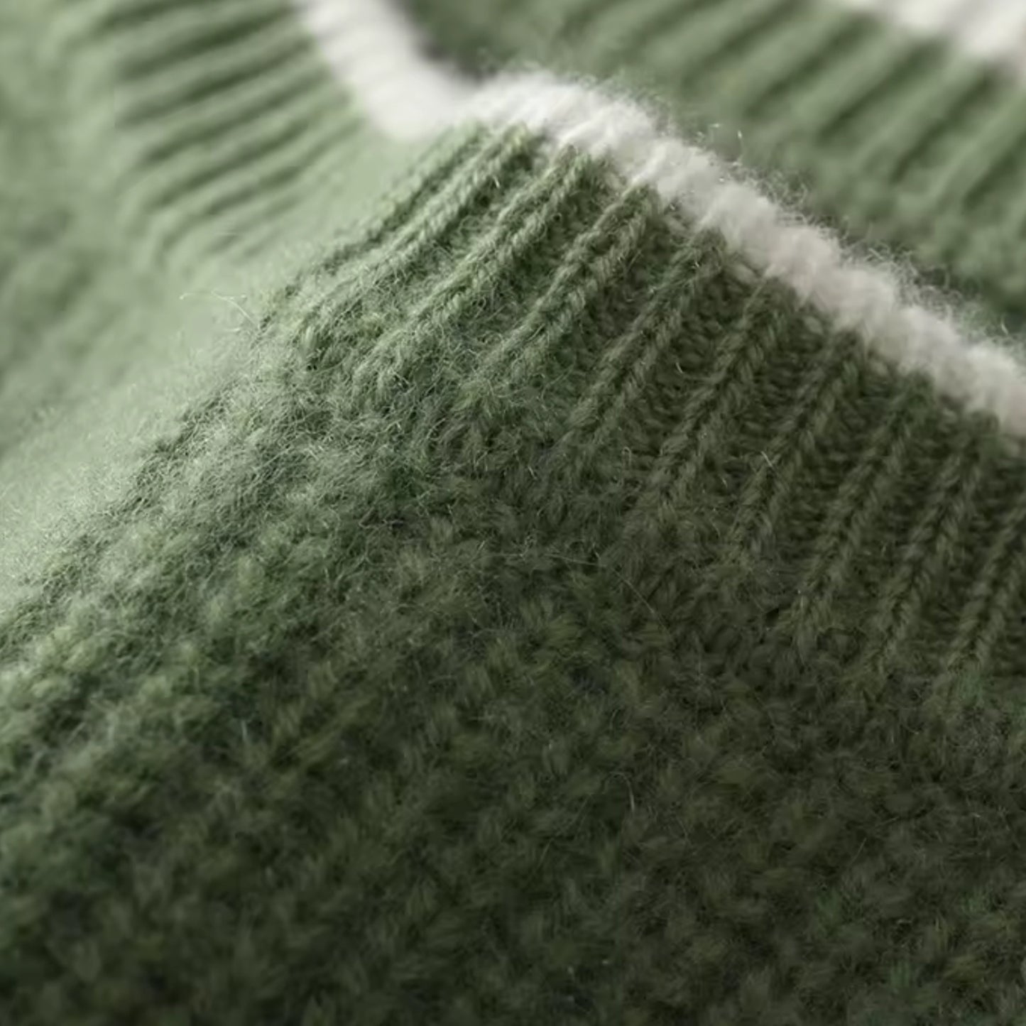 Novae WOOL CREWNECK