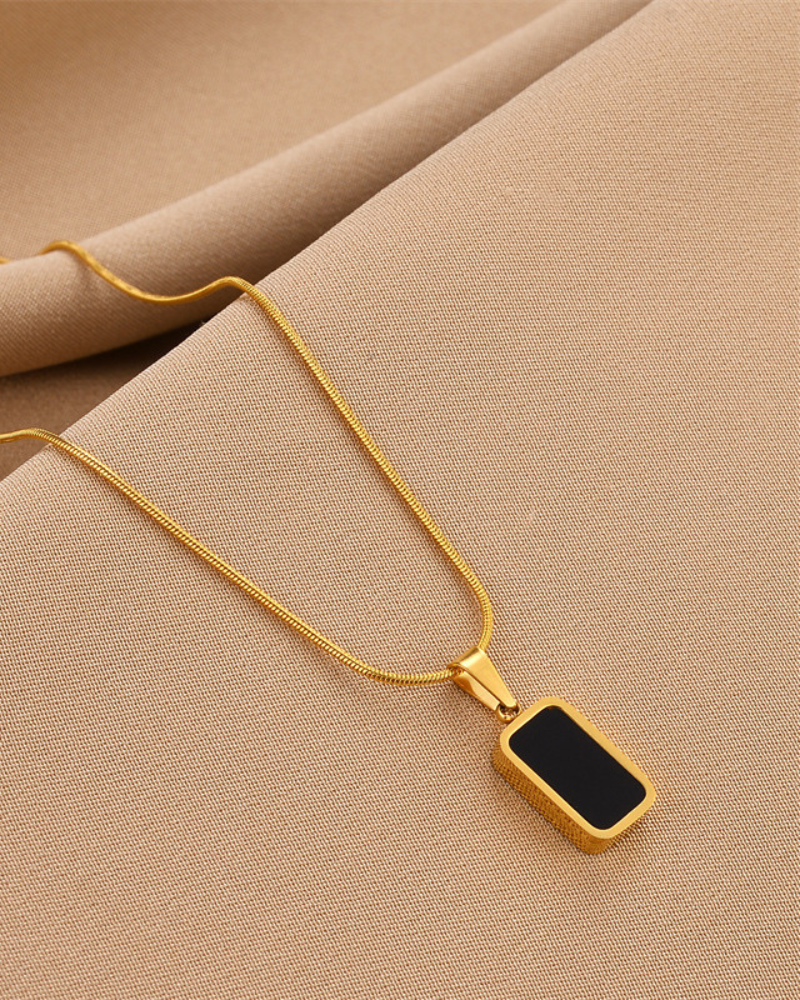Novae Necklace — Noir