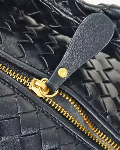 The Novae Handbag